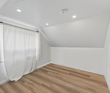 For Lease - 35 Kingscourt Avenue, Kingston, Ontario - Photo 4