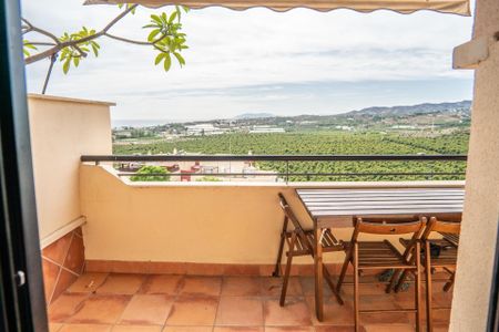 Ático de alquiler en Almayate - Photo 2