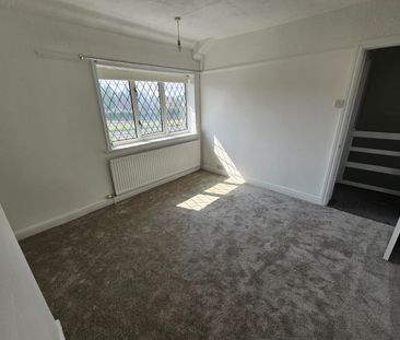 3 Bed - 887 York Road, Leeds - LS14 6HL - Professional - Photo 6