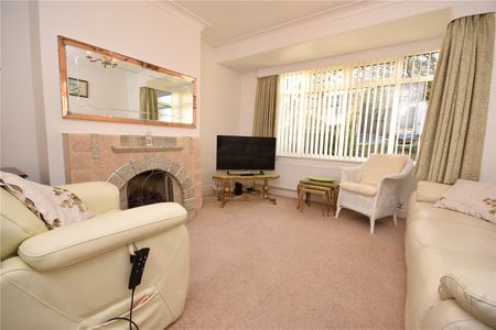 5, Stainburn Crescent, Leeds, LS17 6NE - Photo 3