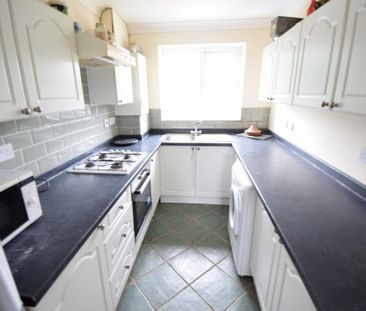 2 bedroom apartment to rent - Photo 6