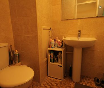 Lonsdale Court, Lonsdale Terrace, Newcastle Upon Tyne - Photo 3