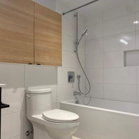 1 CH - 1 SDB - Montreal - $1,610 /mo - Photo 3