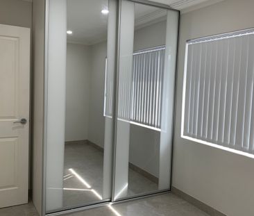 MODERN 2 BEDROOM UNIT - Photo 4