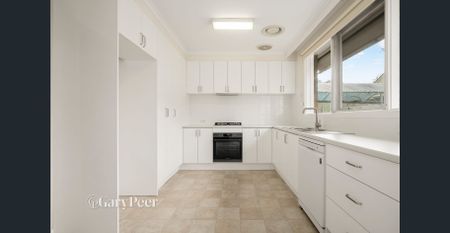 Spacious Unit With Ducted Heating & Cooling - Photo 5