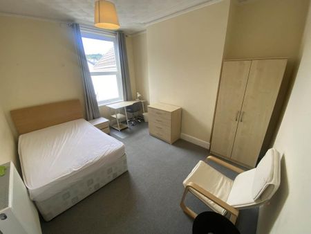 6 bedroom house to rent - Photo 4