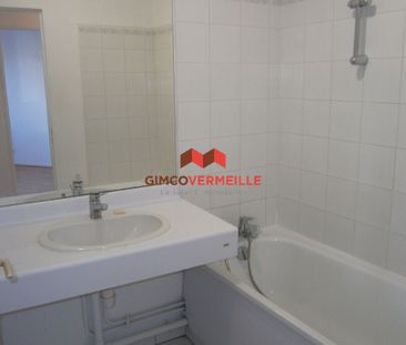 Location Appartement 3 pièces 70m² - Photo 4