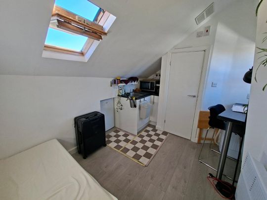 Studio Flat, Hilsea Street, E5 - Photo 1