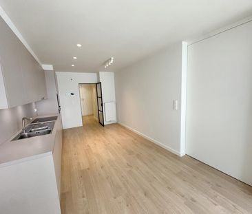 modern 1-slaapkamerappartement in hartje Kortrijk - Foto 3
