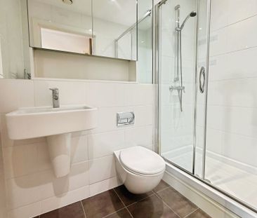 Studio Flat to rent - Connington Road, Lewisham, SE13 - Photo 6