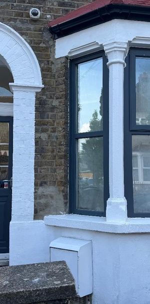 4 bedroom terraced house to rent - Photo 1