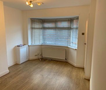 28 Northwood Parade, Belfast, BT15 3QJ - Photo 4