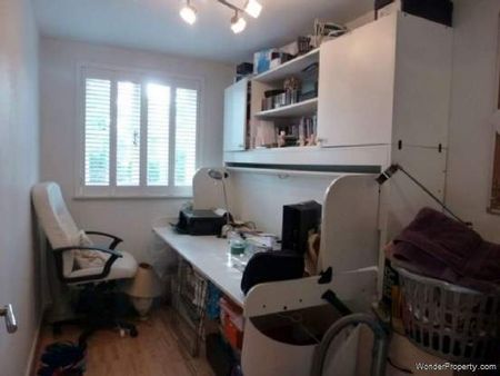 2 bedroom property to rent in London - Photo 4