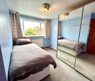 3 bedroom link detached house to rent - Photo 4