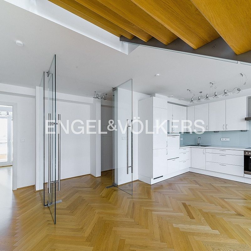 Pronájem bytu 4+kk 168 m² - Photo 1