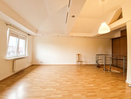 Mieszkanie dwupoziomowe 130 m2 z garażem - Zdjęcie 3