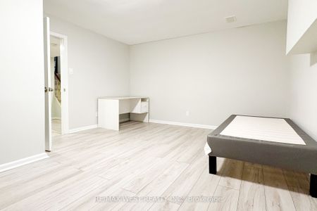 For Lease - 5 Arlstan Drive Unit# Bsmt, Toronto, Ontario - Photo 3