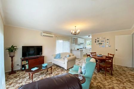 Comfortable Living - Photo 2