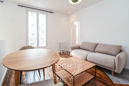 Rue Mathurin Régnier, - Photo 3