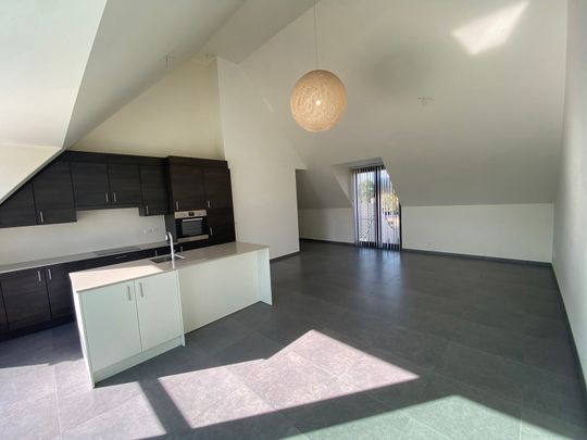 Prachtig dakappartement met ruim terras in Westerlo - foto 1
