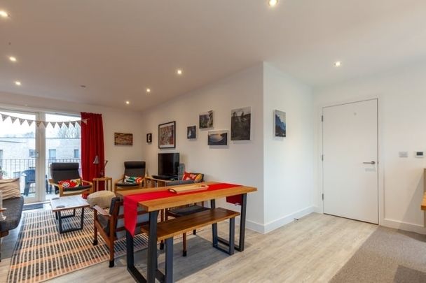 Meadowsweet Way, Headington - Photo 1