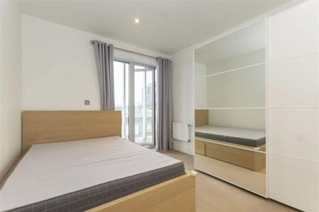 3 bedroom flat to rent - Photo 2