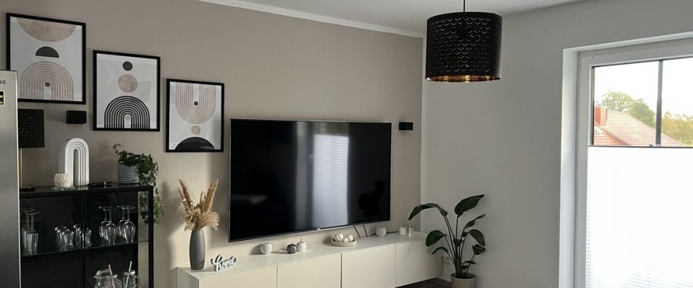 Wohnen in einer gemütlichen und modernen Oberwohnung in Veenhusen! - Foto 1