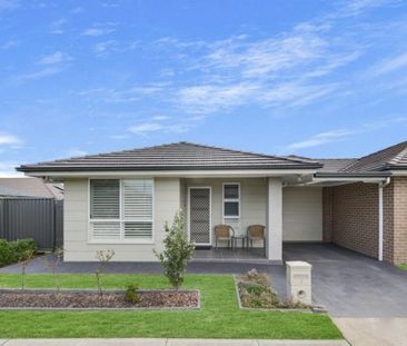 Absolutely Immaculate 2 Bedroom Granny Flat. - Photo 3