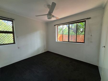 2 Bedroom unit in Auchenflower - Photo 3