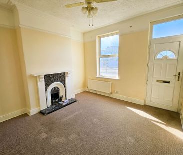 Market Road, Doncaster - Photo 1