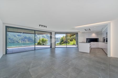 MODERNO DUPLEX CON TERRAZZE E SPETTACOLARE VISTA LAGO - Photo 2