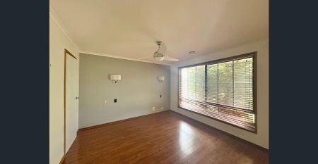 Quiet, Low-Maintenance Living in a Convenient Lara Location - Photo 4