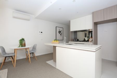 2101/70 Dorcas Street, Southbank - Photo 4