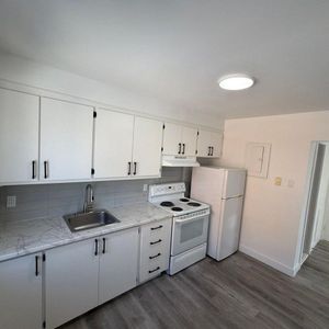 1 Bedroom 1 Bath - 1775 Rue-Notre-Dame-de-Grâces, Longueuil - Photo 2