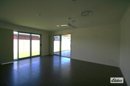 3 Flemington Road - Photo 2