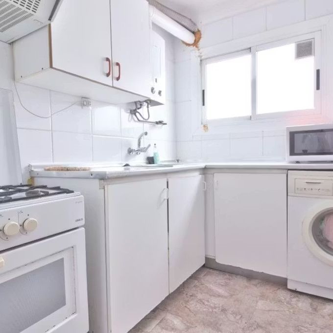 Carrer dAlbocàsser, Valencia, Valencian Community 46020 - Photo 1