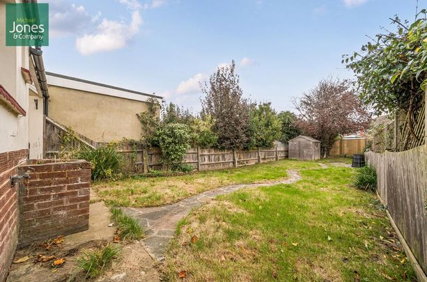 3 bedroom semi-detached house to rent - Photo 1