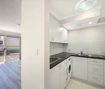 11/10-12 Northcote Road, Hornsby NSW 2077 - Apartment For Rent | Do... - Photo 2