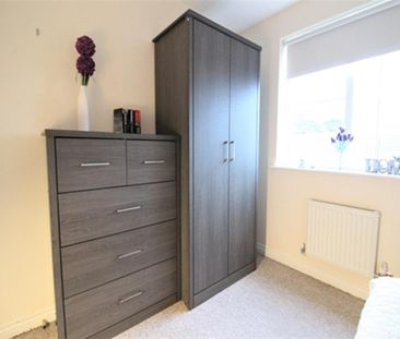 1 bedroom in a house share to rent - Photo 6