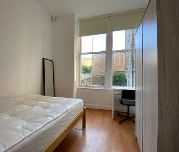 1 bedroom in a house share to rent - Photo 6
