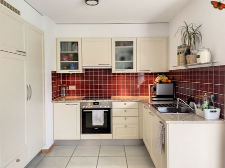 2 ½ ROOMS – Top Floor! - Foto 5