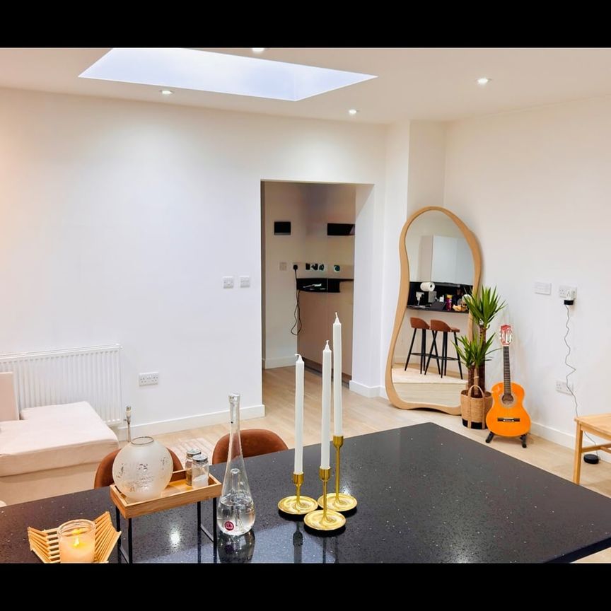 2 Bed Semi-Detached House, Overdale Road, W5 - Photo 1