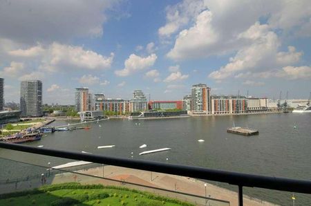 Western Beach, Hanover Avenue, Royal Victoria Docks, London, E16 - Photo 2