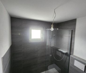Erstbezug nach Sanierung: 6,5-Zimmer-Doppelhaushälfte in Bensheim - Photo 1