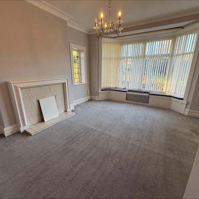 4 bedroom detached house to rent - Photo 1
