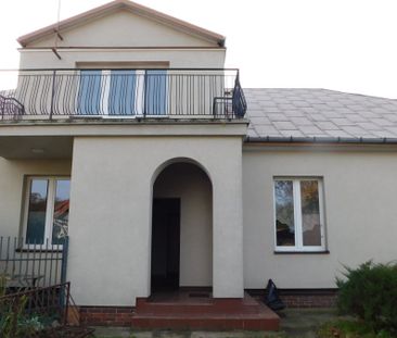 Budynek usługowo - mieszkalny - Фото 2