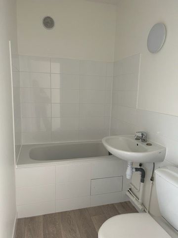 Location Appartement 2 pièces 45m² - Photo 5