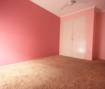 Home For Rent - Photo 3