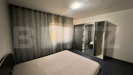 Apartament de 2 camere, 55 mp, zona Piata Centrala - Photo 2