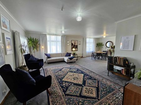 Gonville - 3 Bedrooms - Photo 2